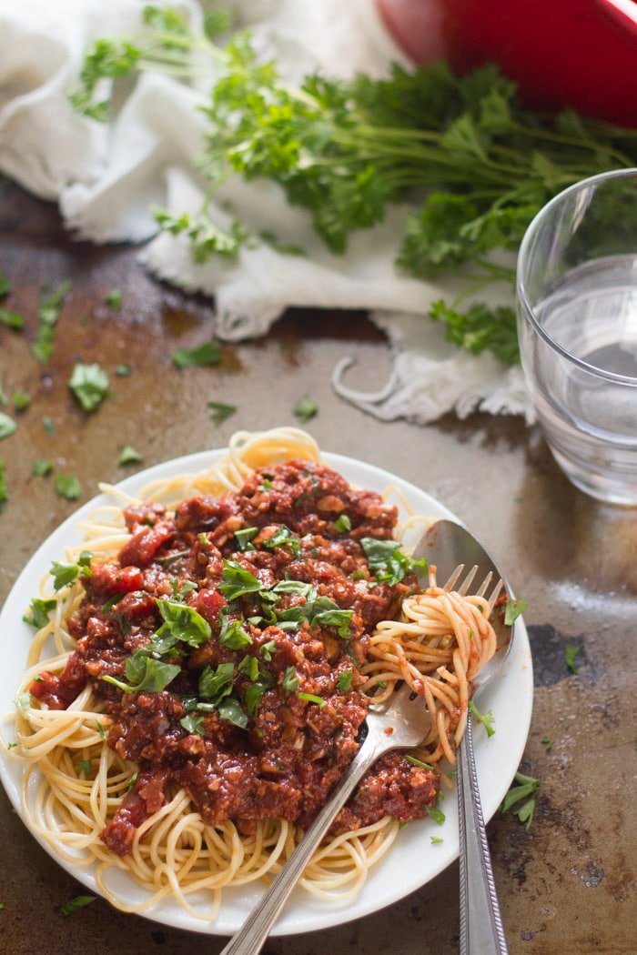 spaghetti-with-cauliflower-walnut-meat-sauce