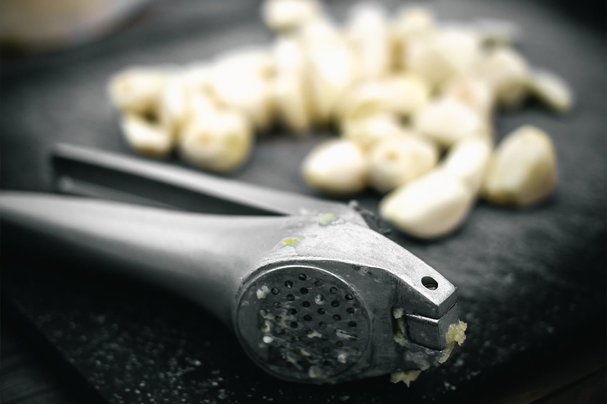 garlic press