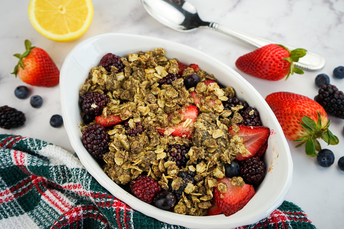 triple berry crisp