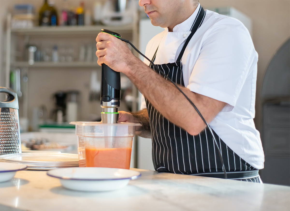 What Is An Immersion Blender? Ultimate Guide To Immersion Blenders