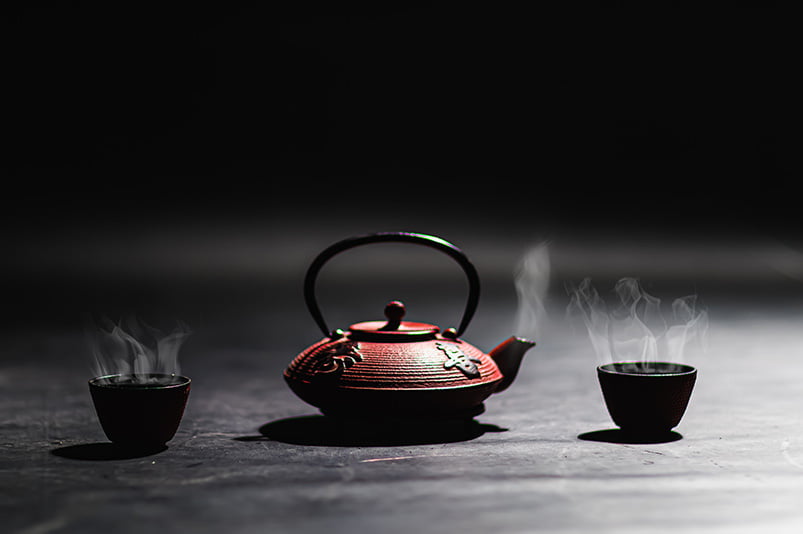 cast iron teapot