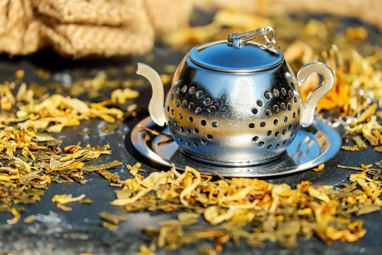 how-to-clean-a-teapot-a-step-by-step-guide-organically-blissful