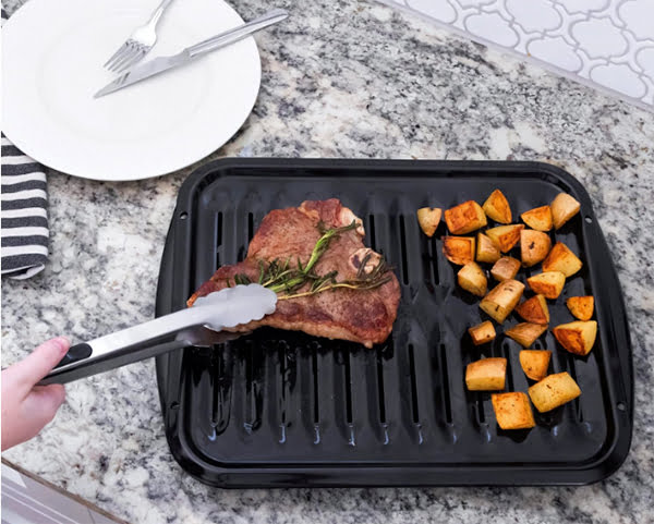 steak on broiler pan