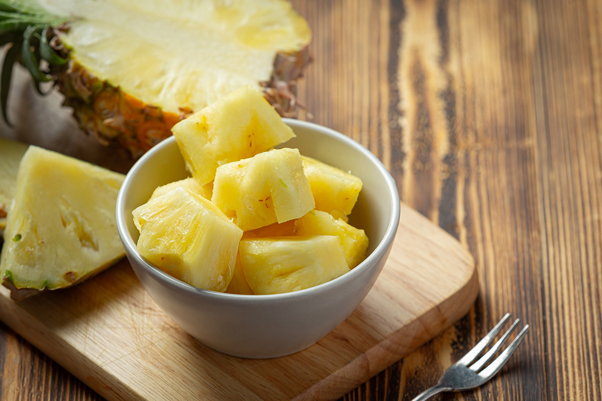 How To Cut A Pineapple - A Step By Step Guide