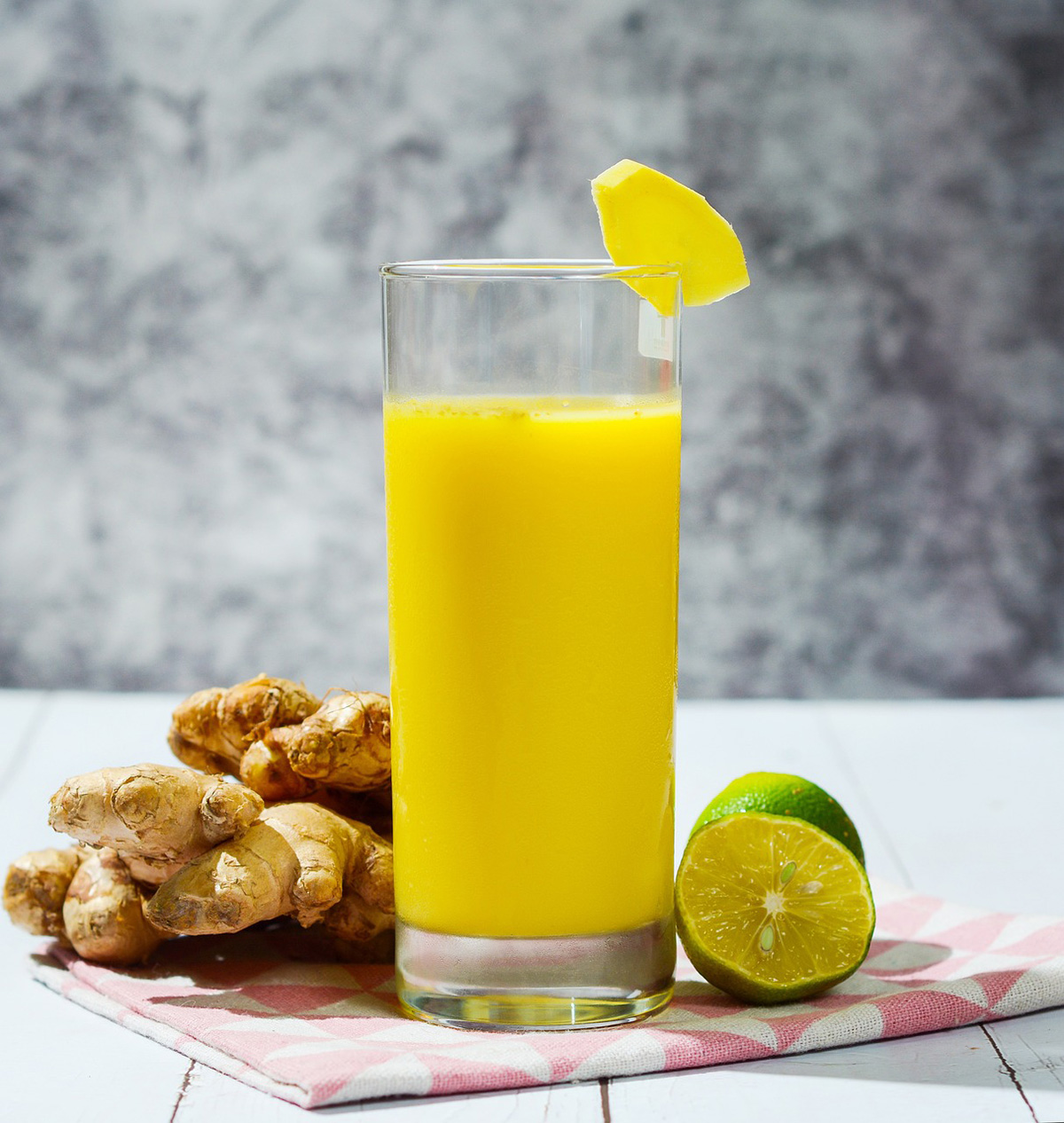 Zing Up Your Life: How To Make Ginger Juice