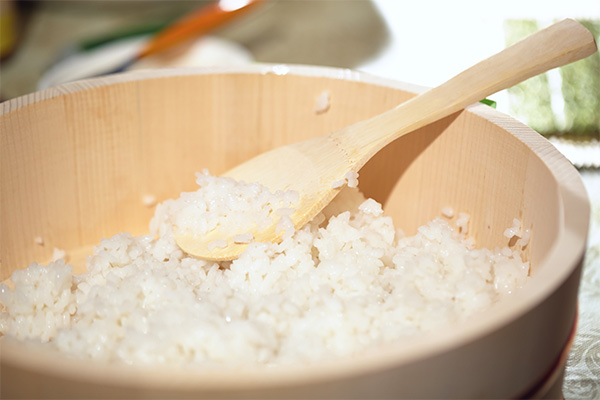 Sushi rice in wooden container